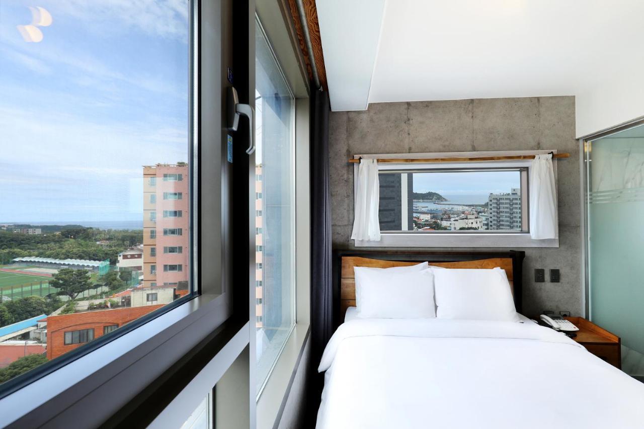 Cornerstone Hotel Seogwipo Exterior foto